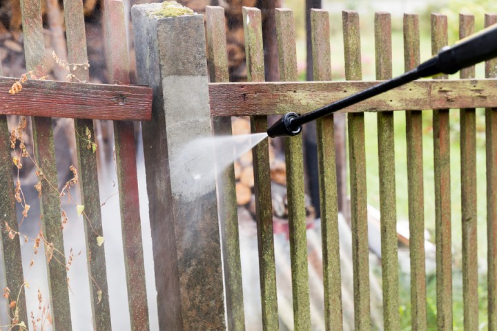 Deck & Fence Cleaning by Diamond Pro Wash