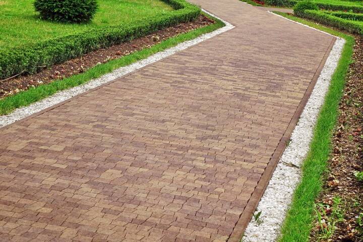 Paver Sealing & Paver Cleaning by Diamond Pro Wash