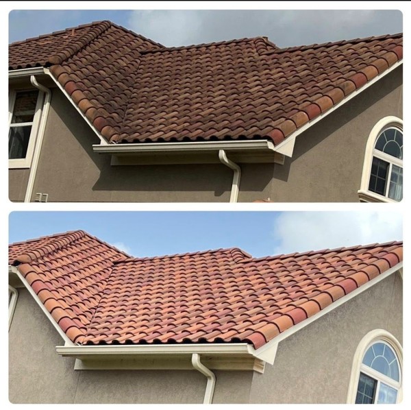 Before & After Roof Cleaning in Birmingham, AL (1)